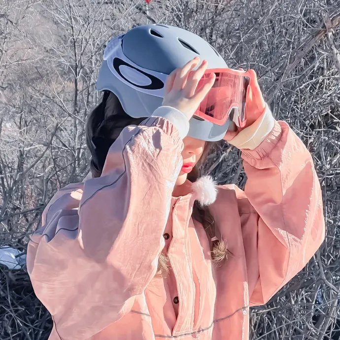 不许和陌生人说话